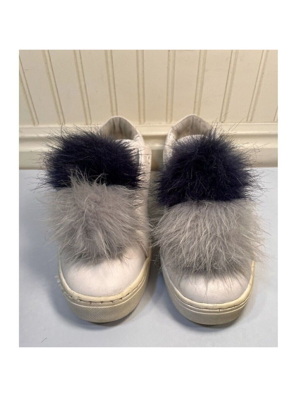 𝅺SAM Edelman LEYA Pom Pom Sneakers Women's Size 6.5